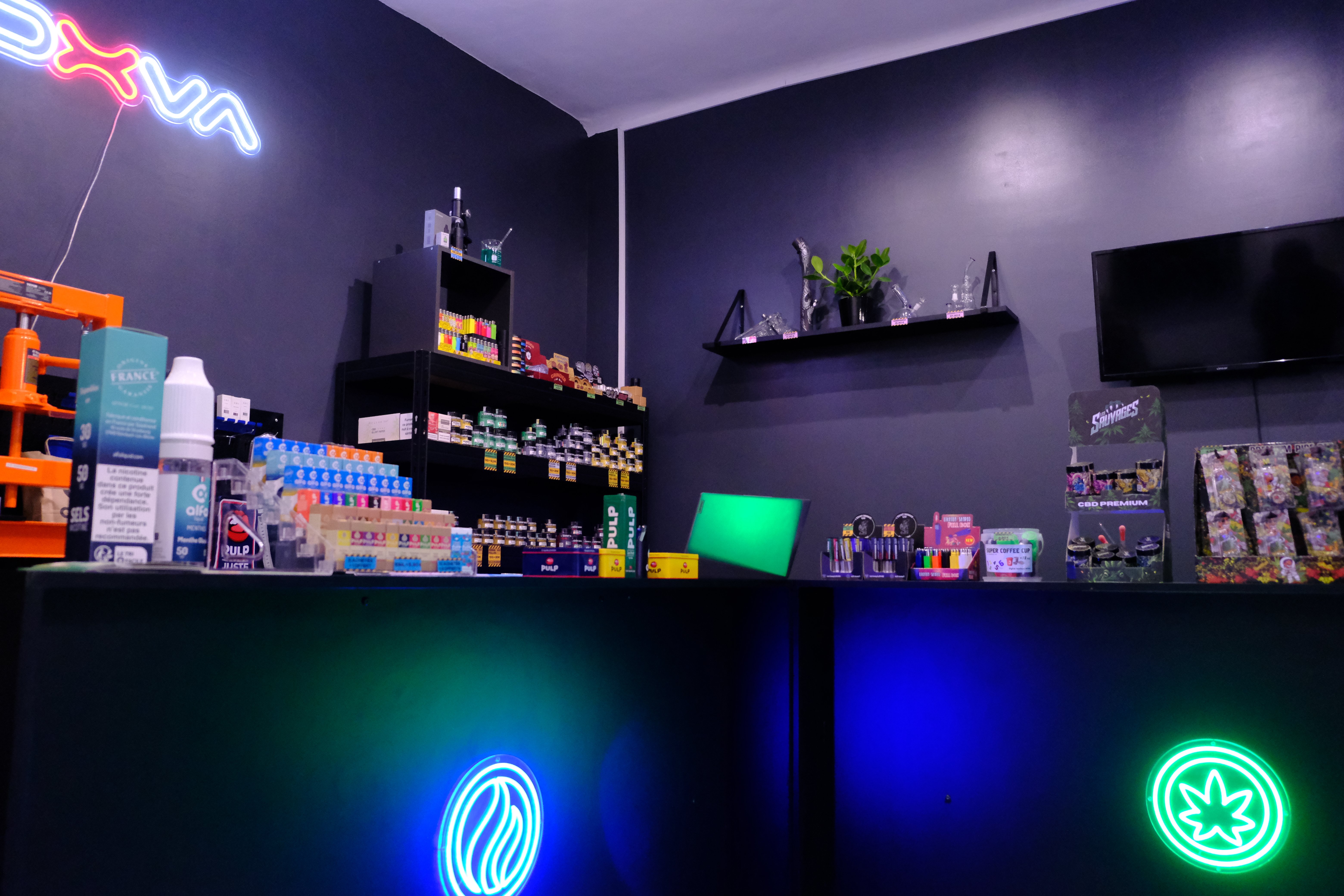 Sauvage Lab - Vape & Cbd - Cigarette Electronique Boutique De Cigarettes Électroniques à Marseille 05