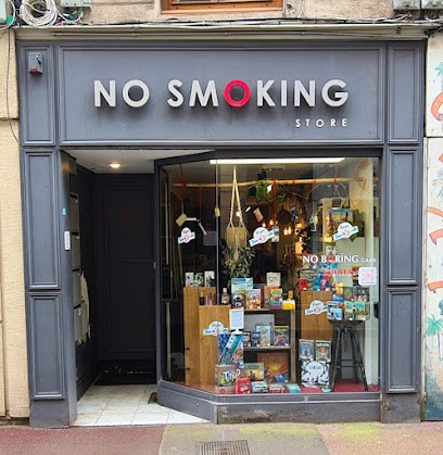 Concept store No Smoking store / No Boring game, Boutique de Cigarettes Électroniques à Saint-Germain-en-Laye