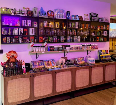 Vapor & Lounge, Boutique De Cigarettes Électroniques à Saint-Étienne-de-Saint-Geoirs