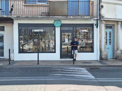 Le Petit Vapoteur La Seyne-Sur-Mer Boutique De Cigarettes Électroniques à la Seyne-sur-Mer